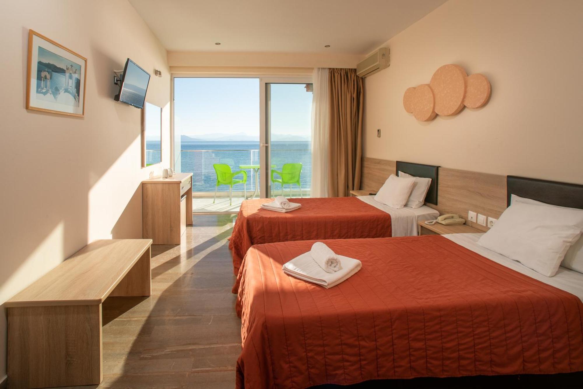 Corfu Maris Bellos Benitses  Quarto foto